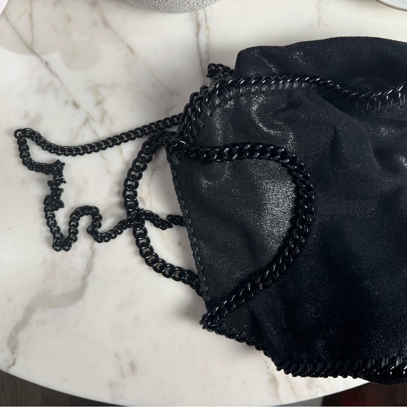 Stella McCartney Falabella black faux brushed leather bag with black straps - Picture 4 of 13